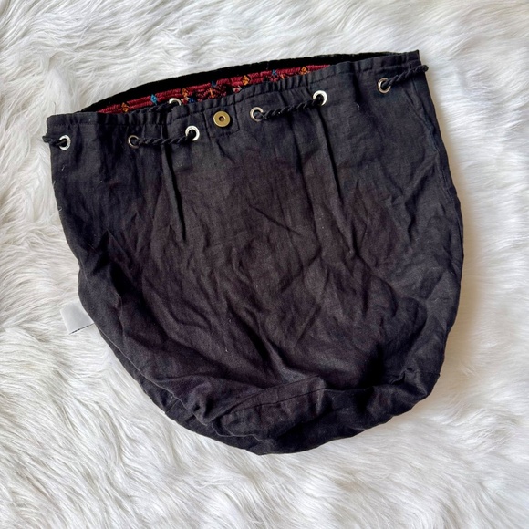 Johnny Was Cleo Velvet Drawstring Backpack Embroidered - Picture 14 of 16